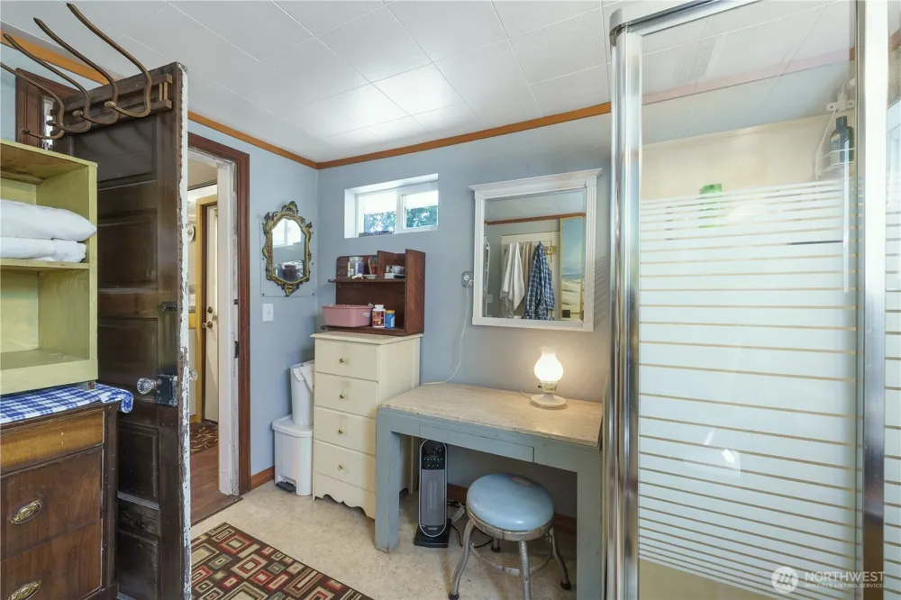 1305 268th Place Ocean Park, WA 98640