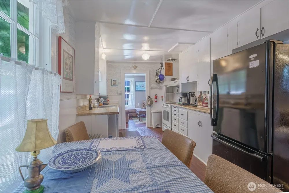 1305 268th Place Ocean Park, WA 98640