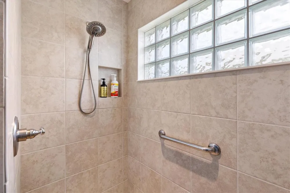 5852 ABNEY AVENUE The Villages, FL 32163