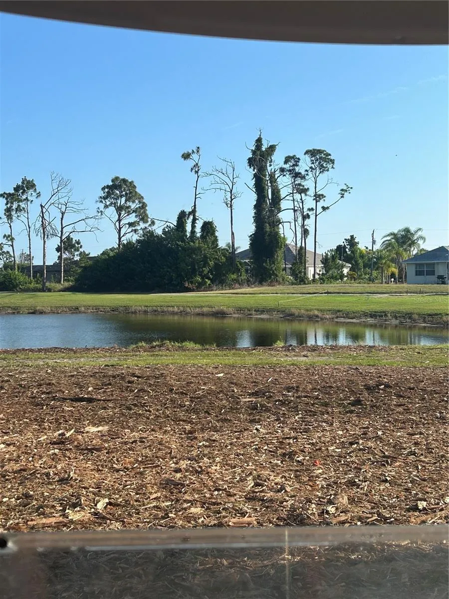 37 TEE VIEW ROAD Rotonda West, FL 33947