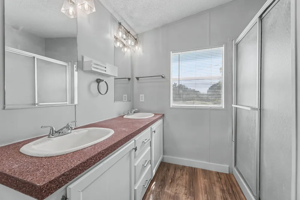 930 County Road 224 Florence, TX 76527