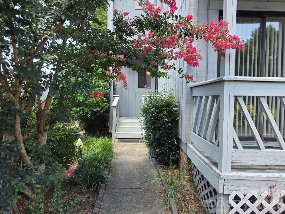 100 Willow Run Drive #22 Gastonia, NC 28056