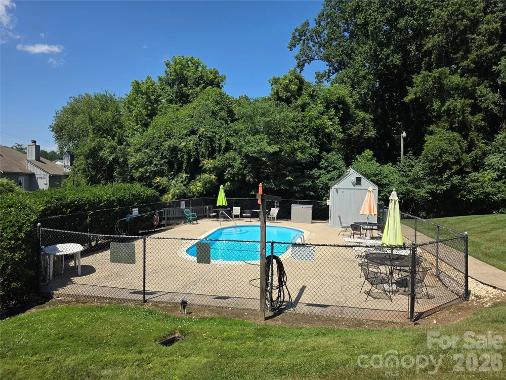 100 Willow Run Drive #22 Gastonia, NC 28056