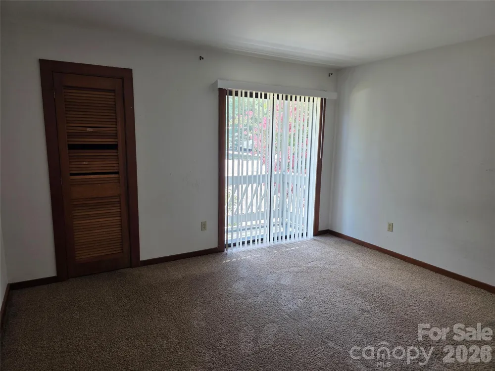 100 Willow Run Drive #22 Gastonia, NC 28056