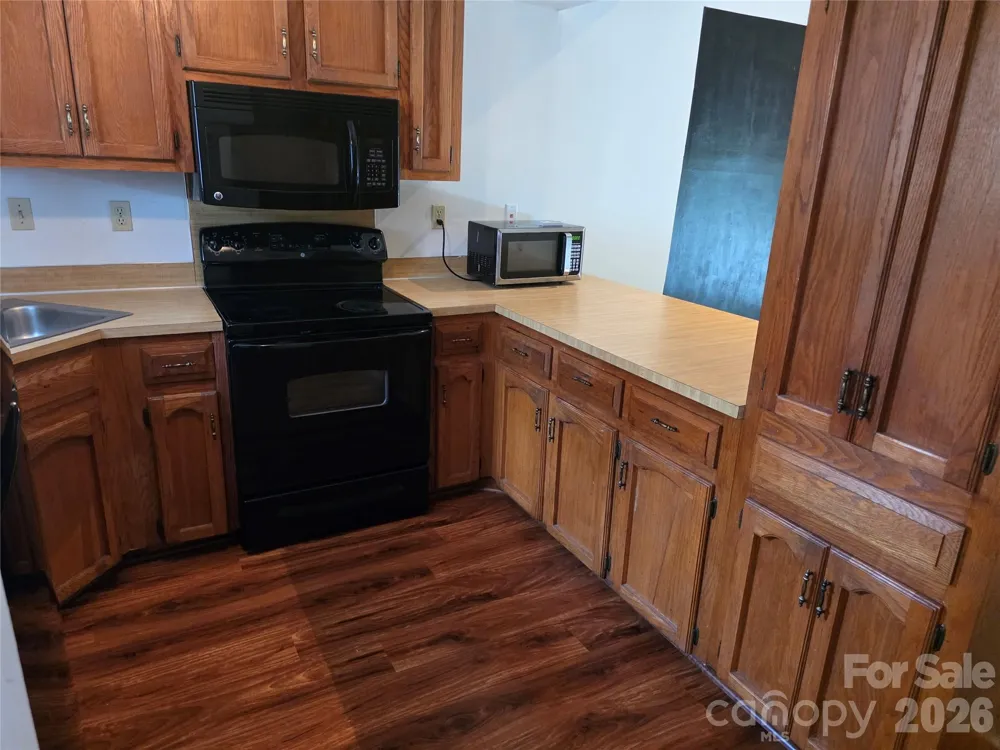 100 Willow Run Drive #22 Gastonia, NC 28056