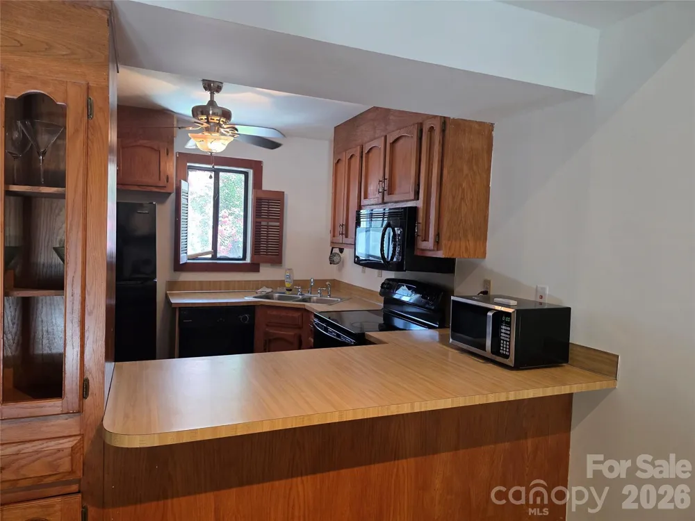 100 Willow Run Drive #22 Gastonia, NC 28056