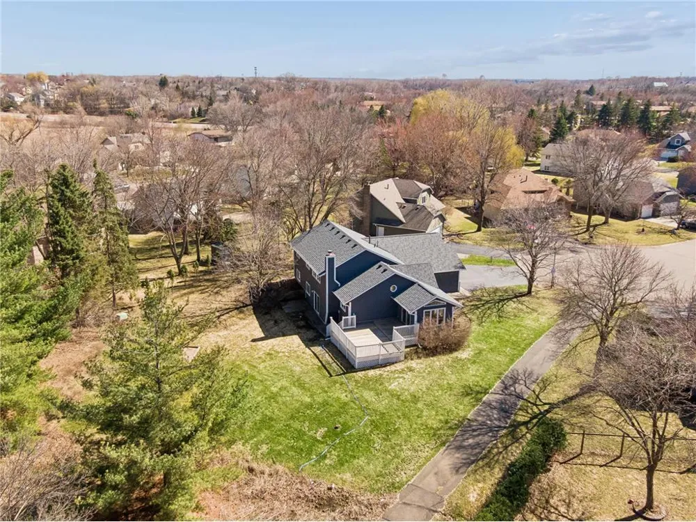 15345 41st Place Plymouth, MN 55446