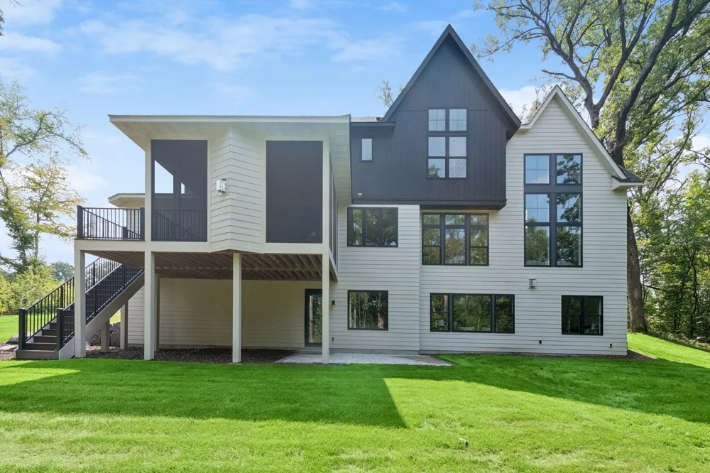 5570 Wedgewood Drive Shorewood, MN 55331