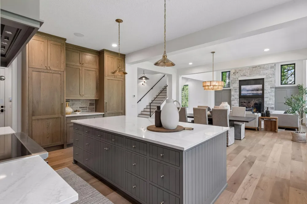 5570 Wedgewood Drive Shorewood, MN 55331