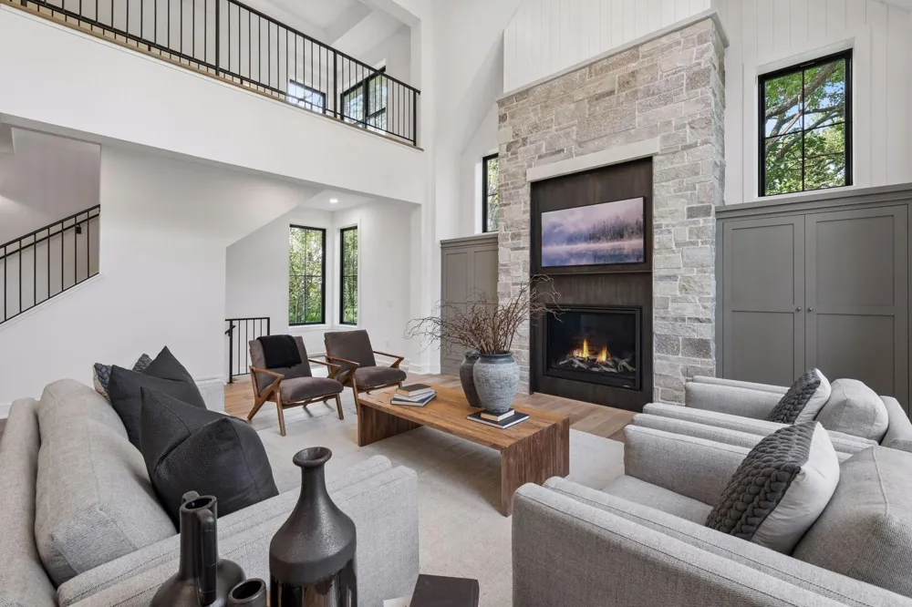 5570 Wedgewood Drive Shorewood, MN 55331