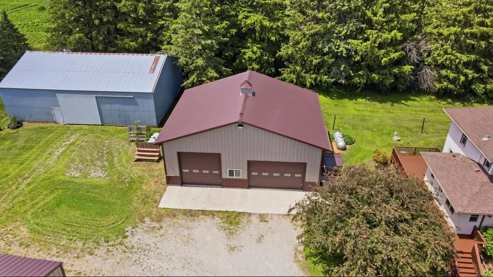8169 Highway 30 E Blooming Prairie, MN 55917