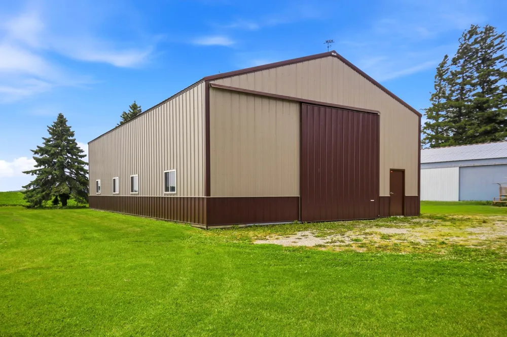 8169 Highway 30 E Blooming Prairie, MN 55917