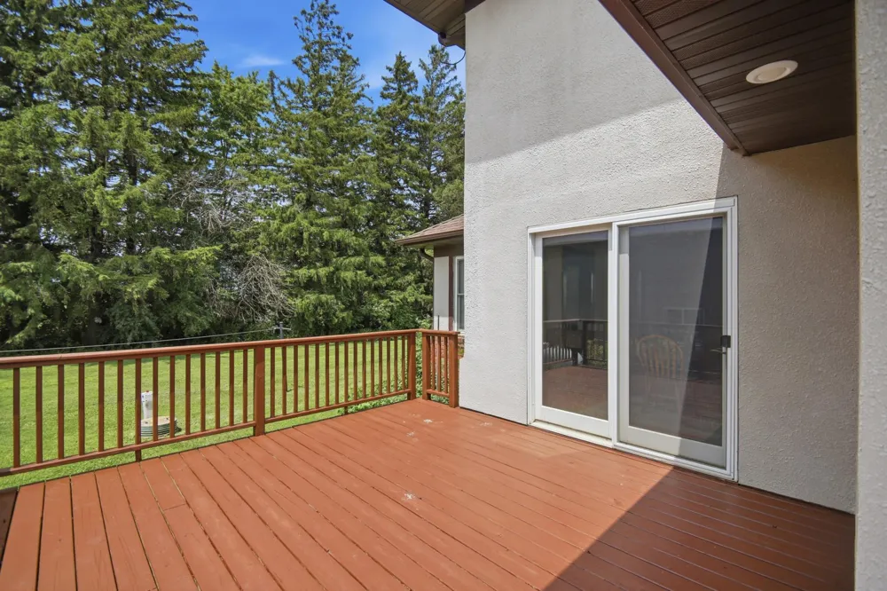 8169 Highway 30 E Blooming Prairie, MN 55917