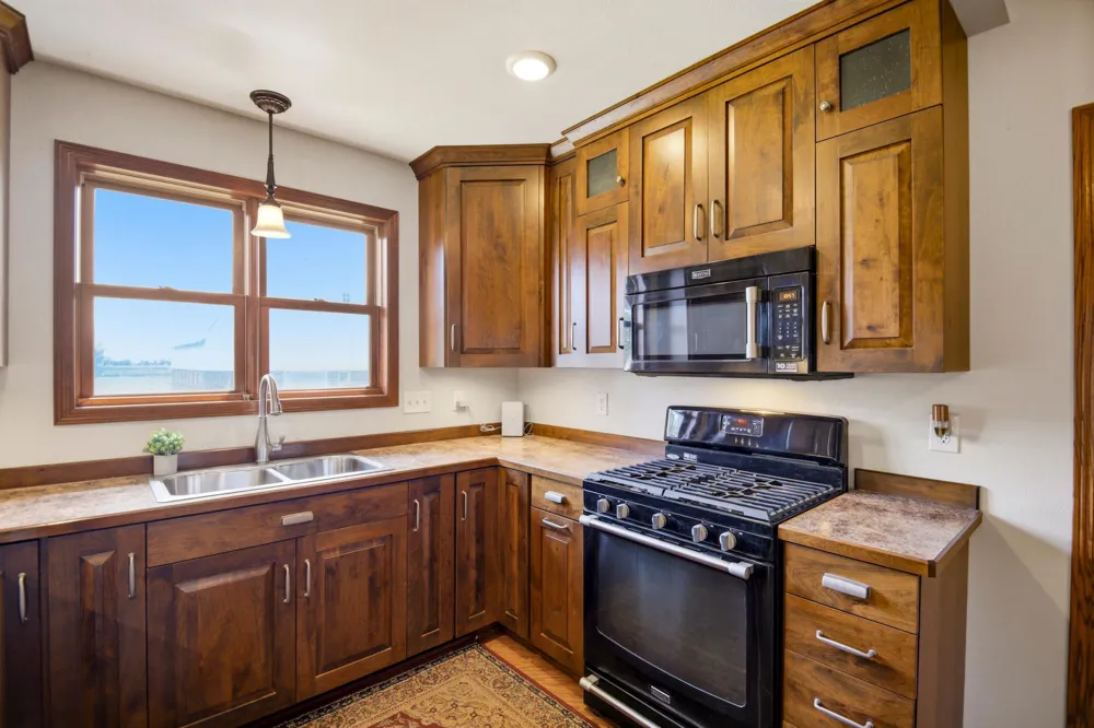 8169 Highway 30 E Blooming Prairie, MN 55917