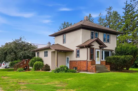 8169 Highway 30 E