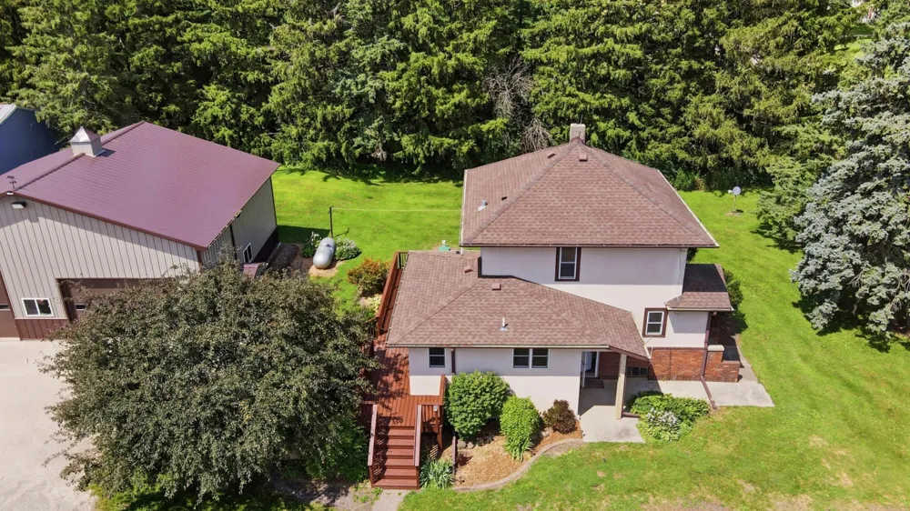8169 Highway 30 E Blooming Prairie, MN 55917