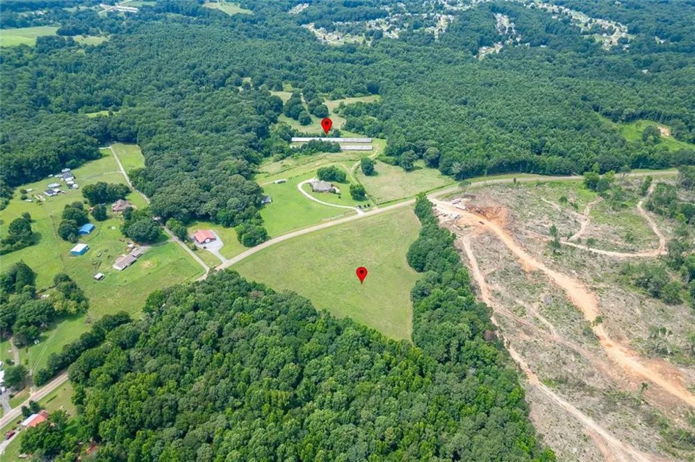 563 Martin Road Talmo, GA 30575