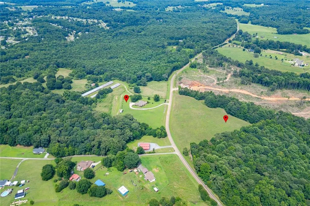 563 Martin Road Talmo, GA 30575