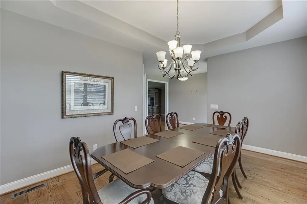 563 Martin Road Talmo, GA 30575