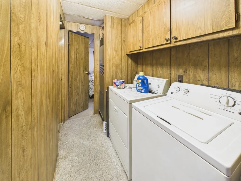 1428 Dove Road Holdingford, MN 56340