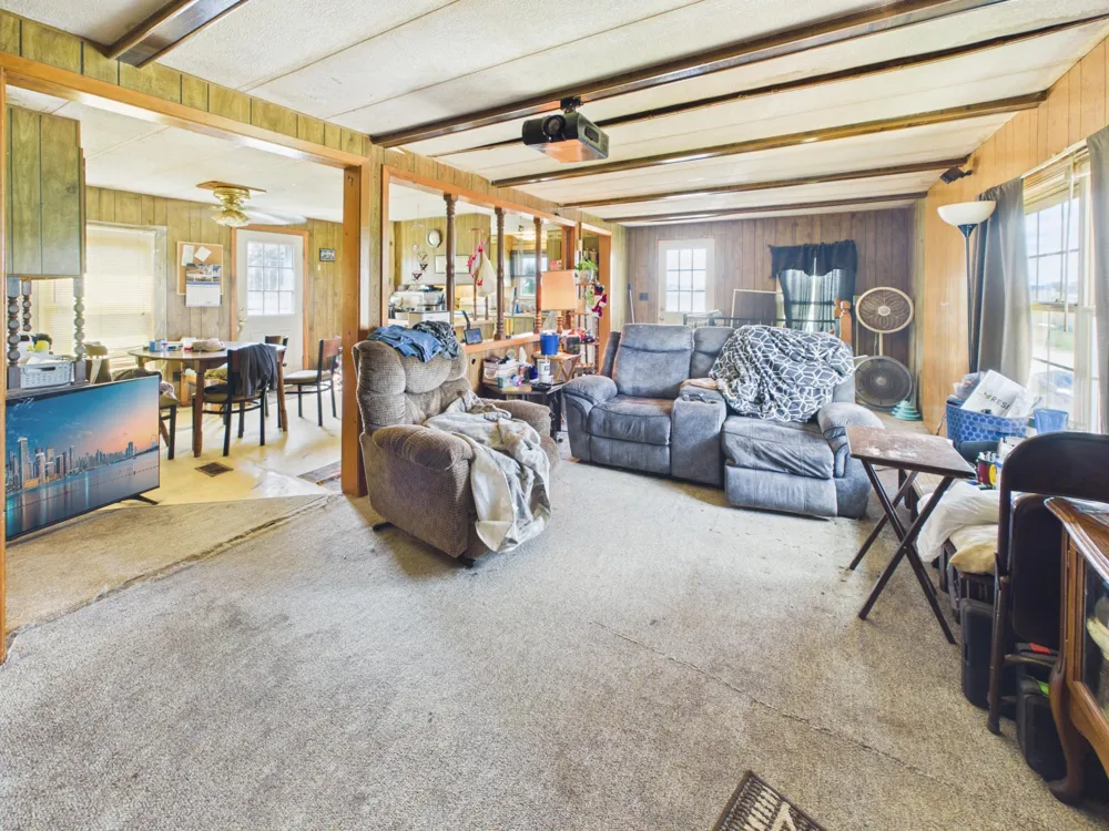 1428 Dove Road Holdingford, MN 56340