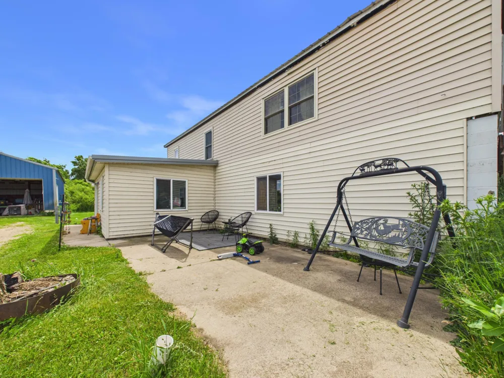1428 Dove Road Holdingford, MN 56340