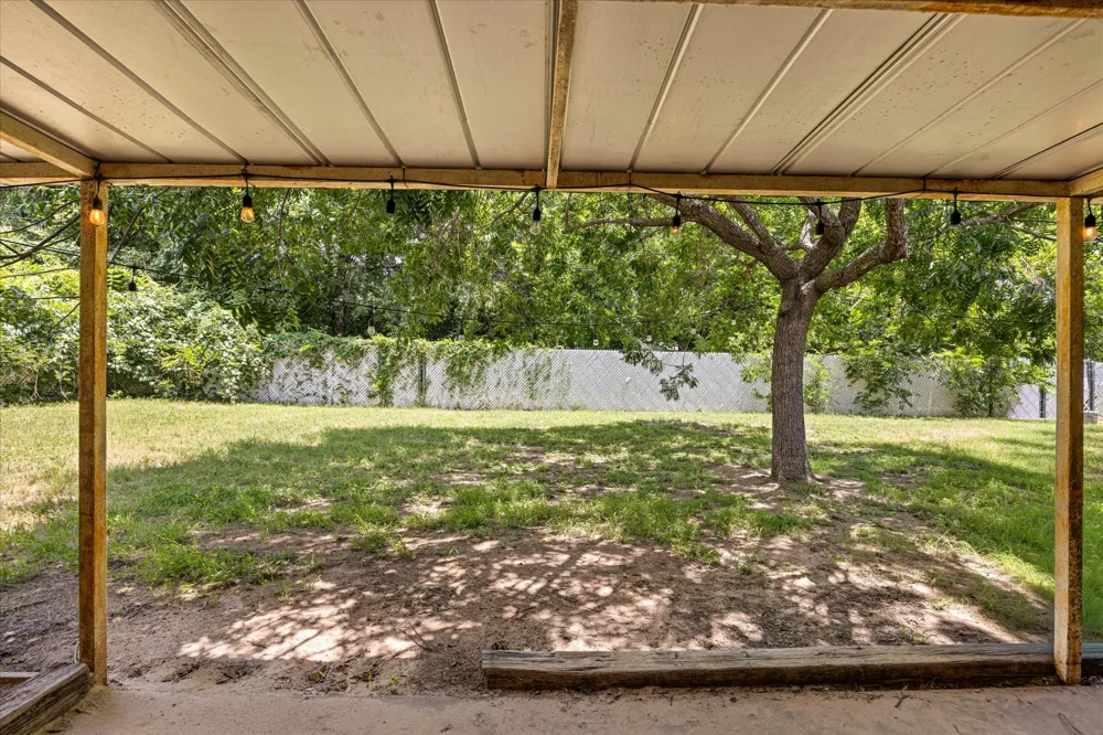 575 Charlotte Avenue Stephenville, TX 76401