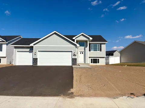 1500 Woods Road NE
