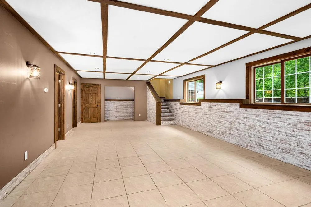 3639 Oak Lane Barnum, MN 55707