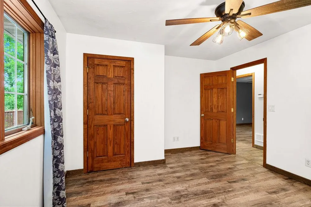 3639 Oak Lane Barnum, MN 55707