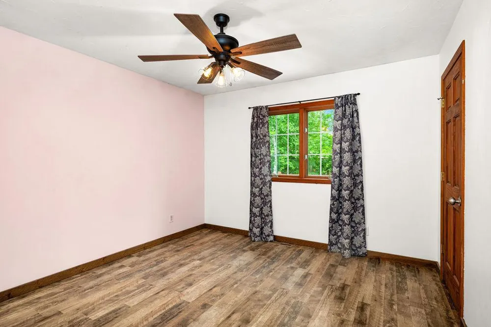 3639 Oak Lane Barnum, MN 55707