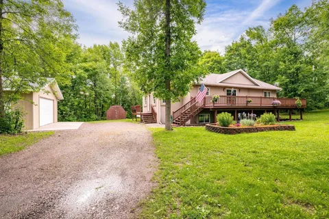 3639 Oak Lane