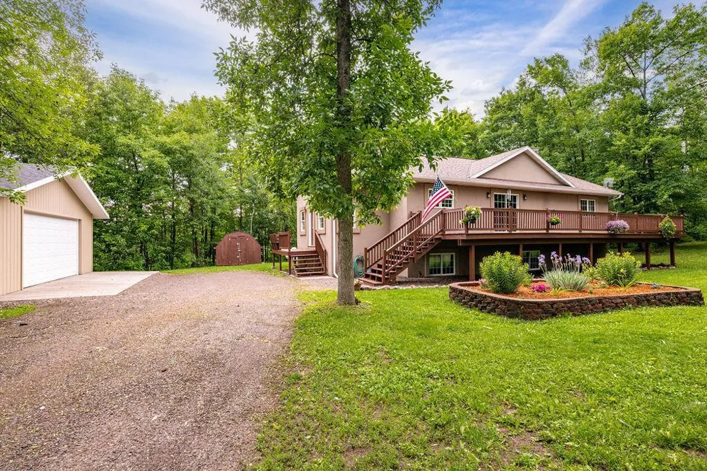 3639 Oak Lane Barnum, MN 55707