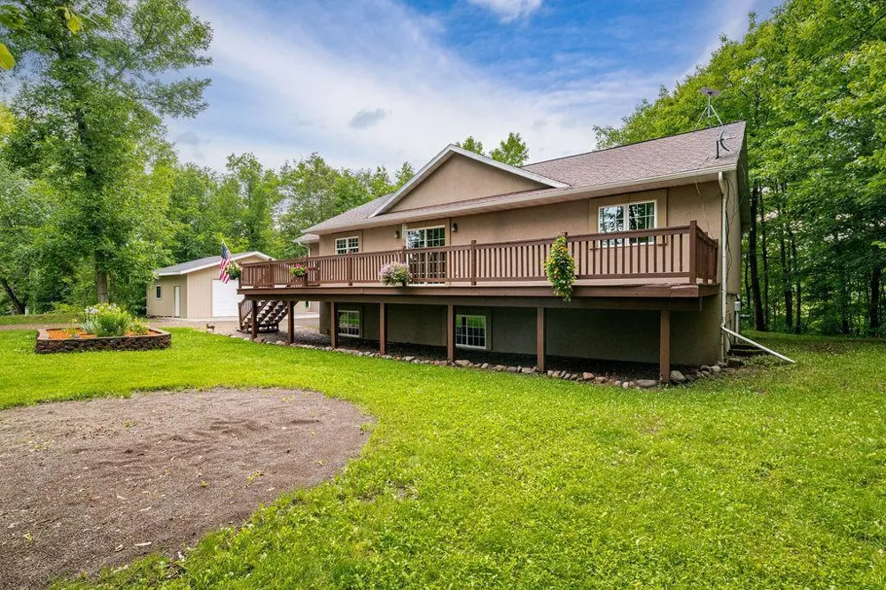 3639 Oak Lane Barnum, MN 55707