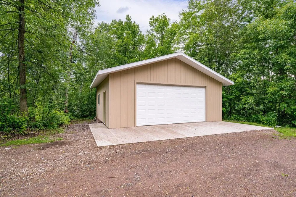3639 Oak Lane Barnum, MN 55707