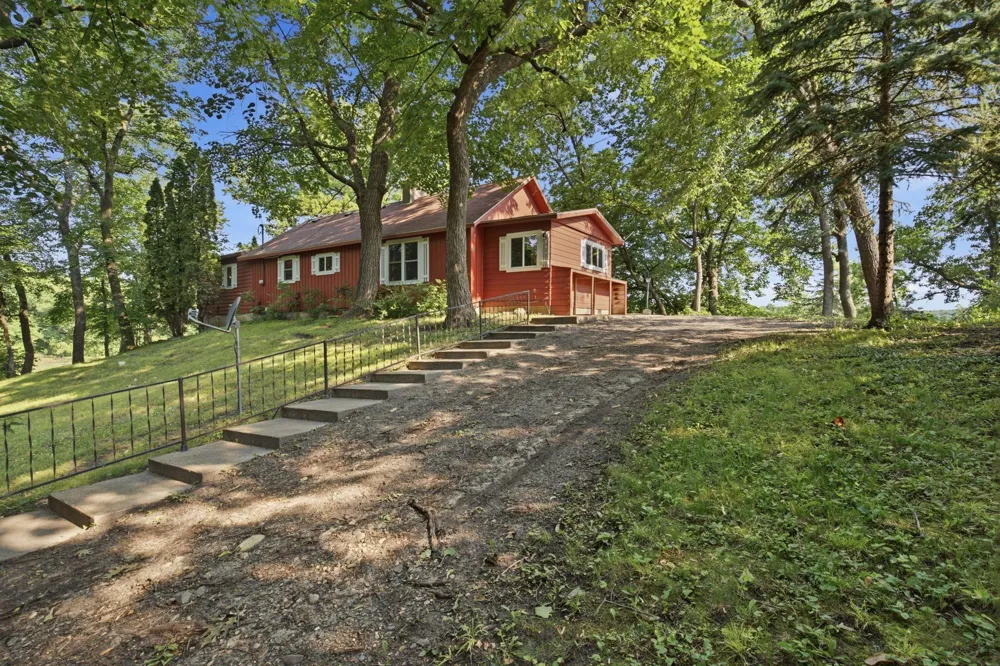 14626 73rd Street NE Spicer, MN 56288