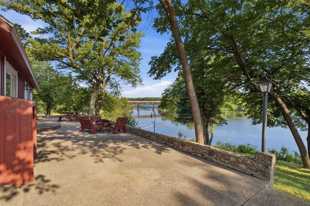 14626 73rd Street NE Spicer, MN 56288