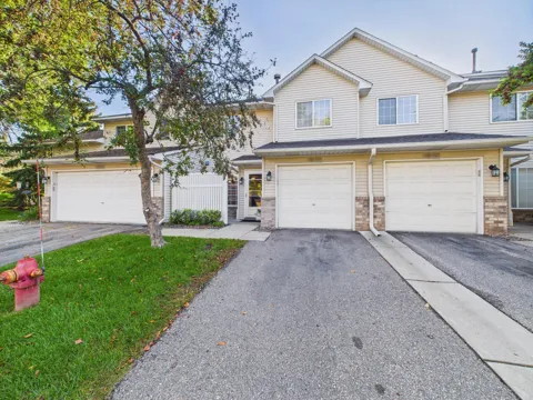 1853 Riverwood Drive #4