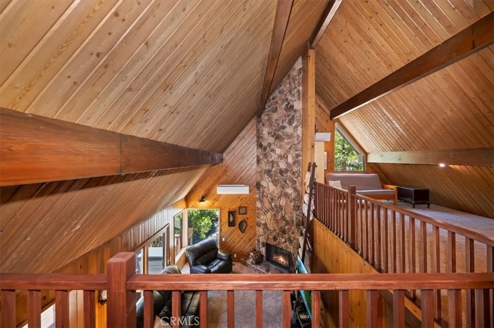 334 Highland Drive Lake Arrowhead, CA 92352
