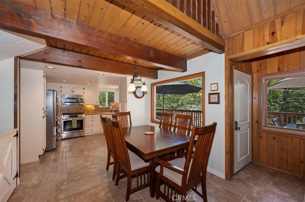 334 Highland Drive Lake Arrowhead, CA 92352