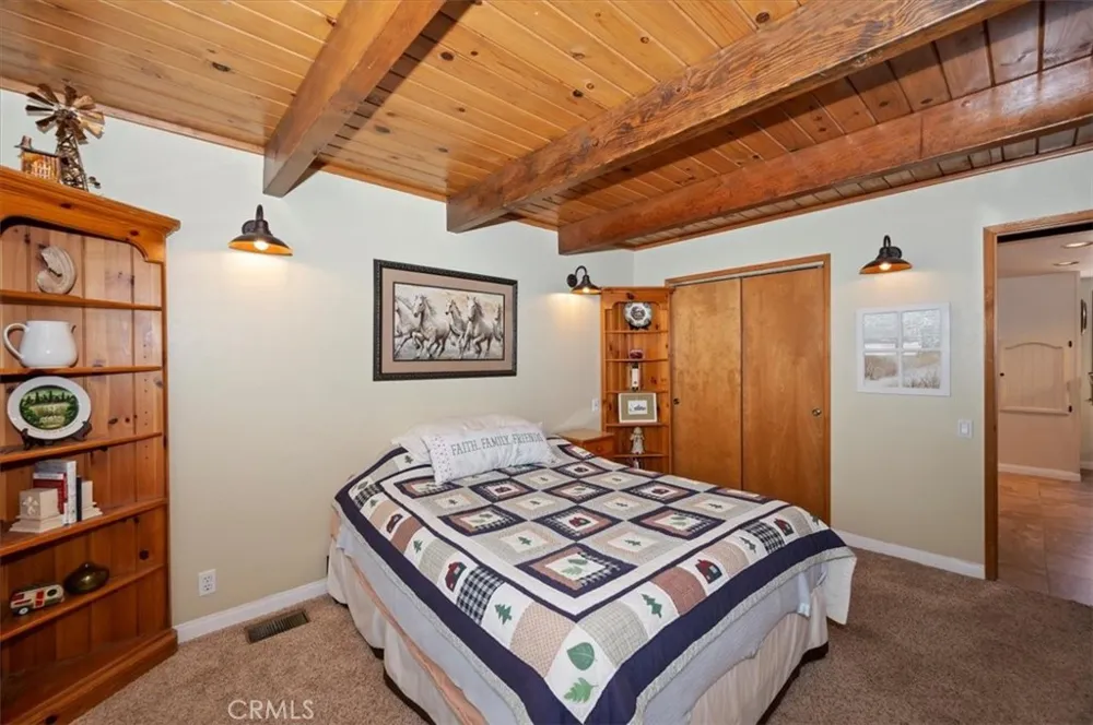 334 Highland Drive Lake Arrowhead, CA 92352