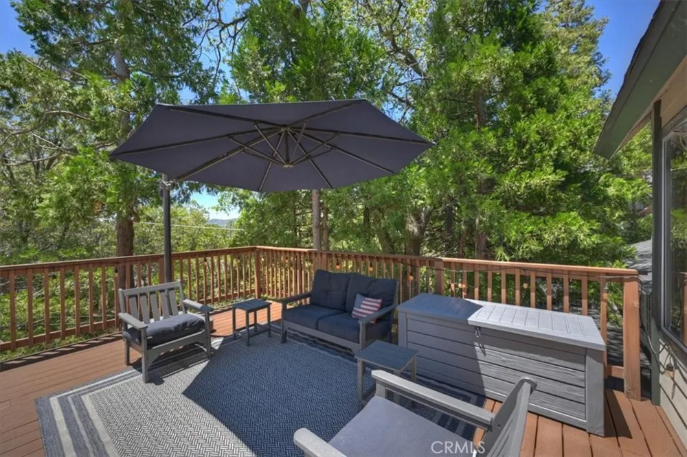 334 Highland Drive Lake Arrowhead, CA 92352