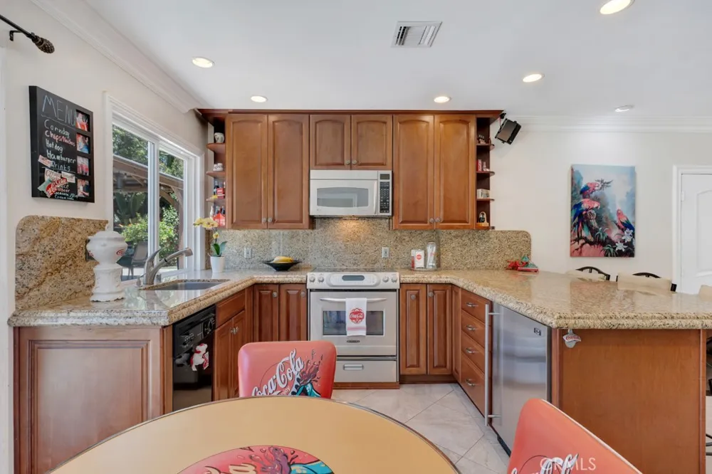 13600 Norris Avenue Sylmar, CA 91342
