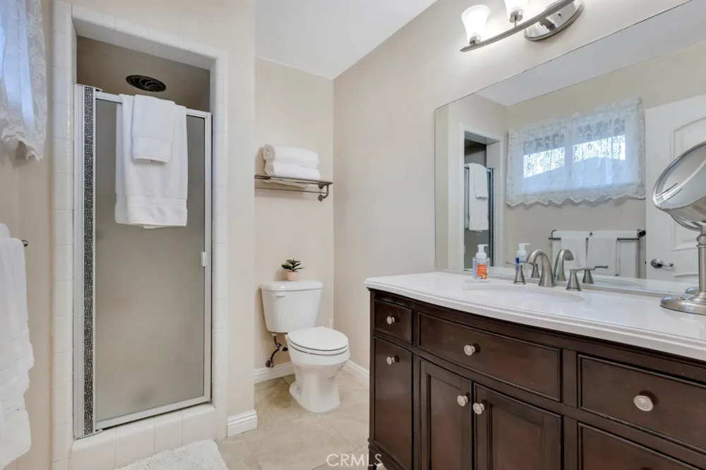 13600 Norris Avenue Sylmar, CA 91342