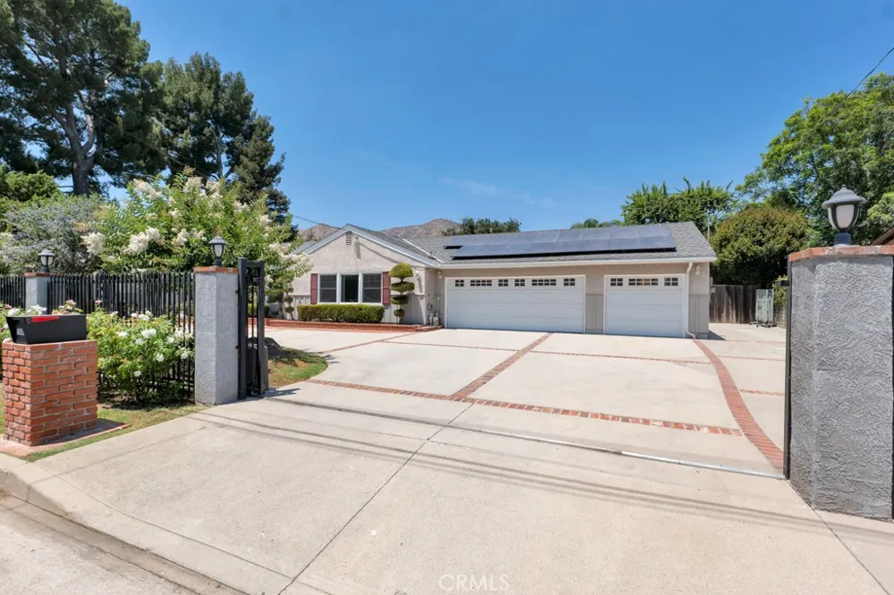 13600 Norris Avenue Sylmar, CA 91342
