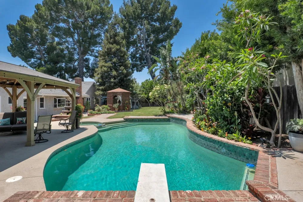 13600 Norris Avenue Sylmar, CA 91342