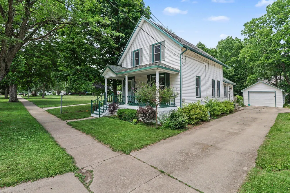 620 W Mansion Street Marshall, MI 49068