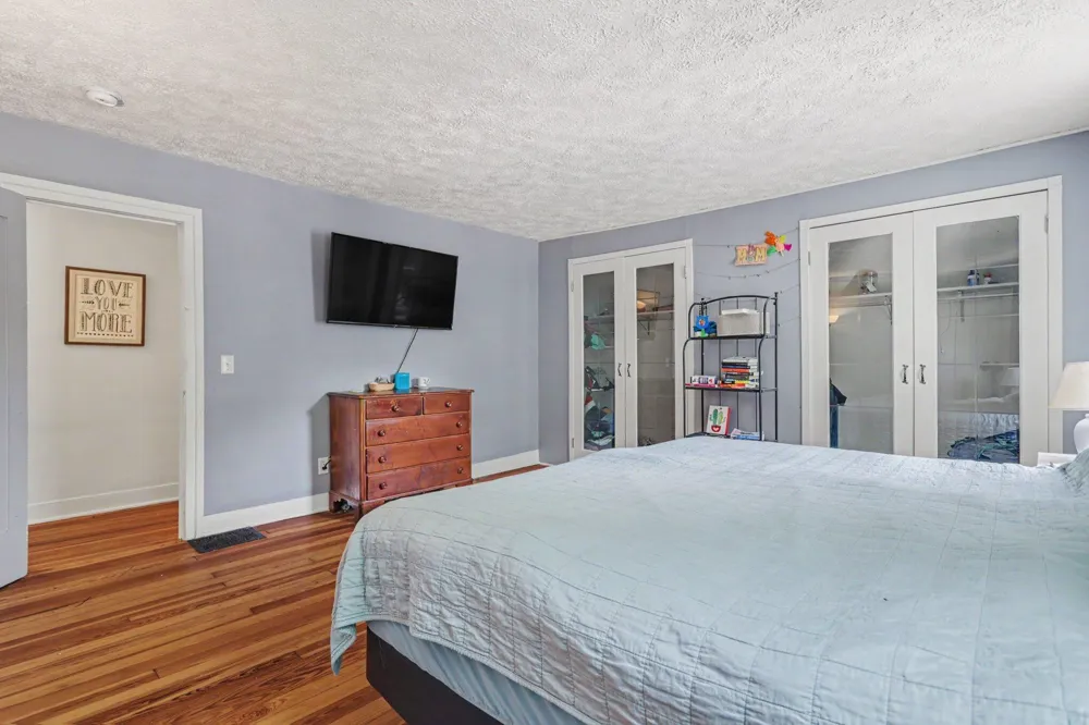 620 W Mansion Street Marshall, MI 49068