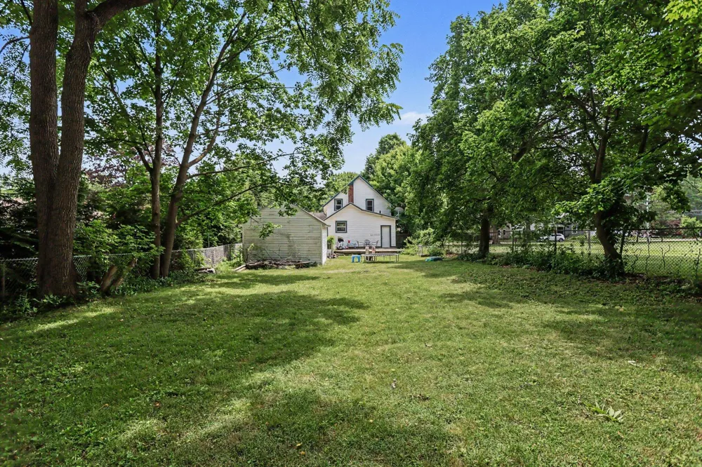 620 W Mansion Street Marshall, MI 49068
