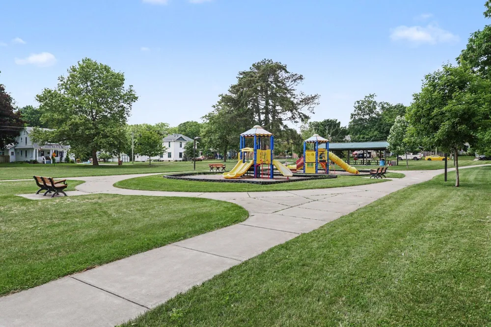 620 W Mansion Street Marshall, MI 49068